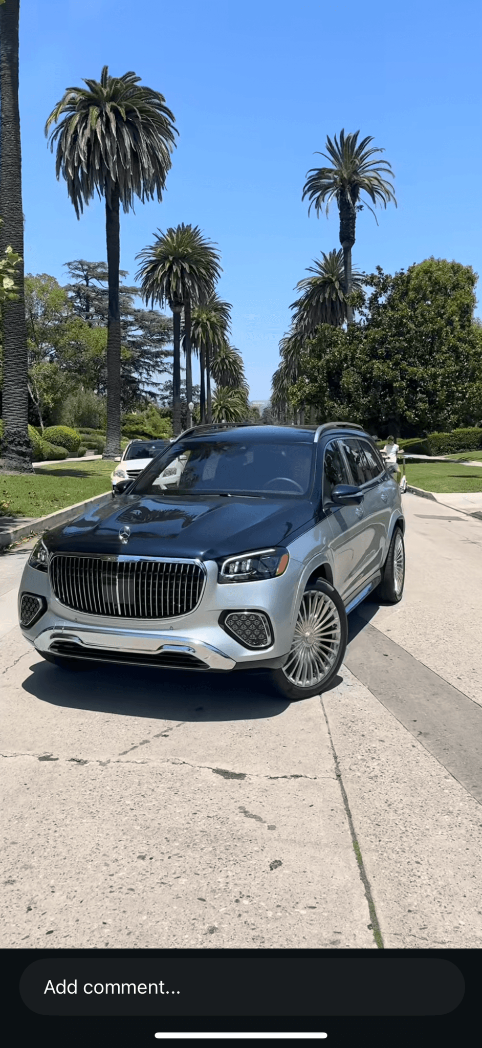 Maybach GLS600 (2-tone 2026)