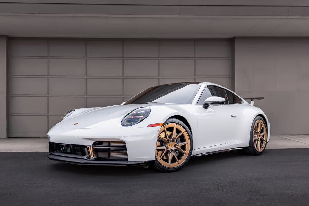 Porsche 911 Carrera